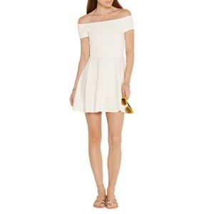 ALICE + OLIVIA Carisi off-shoulder stretch dress